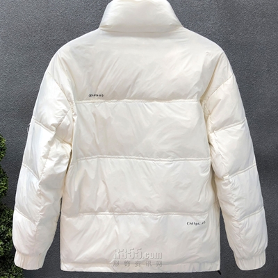 市场上装-棉衣/羽绒服-休闲棉服