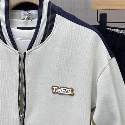 市场上装-夹克-休闲夹克