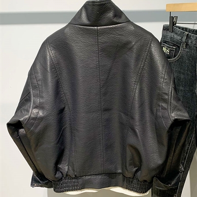 市场上装-皮衣-休闲皮衣