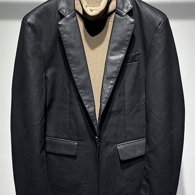 市场上装-皮衣-休闲皮衣