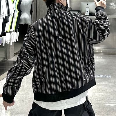 市场上装-夹克-休闲夹克