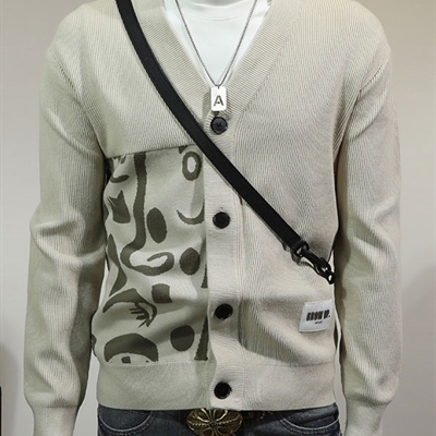 市场上装-毛衫-休闲毛衫