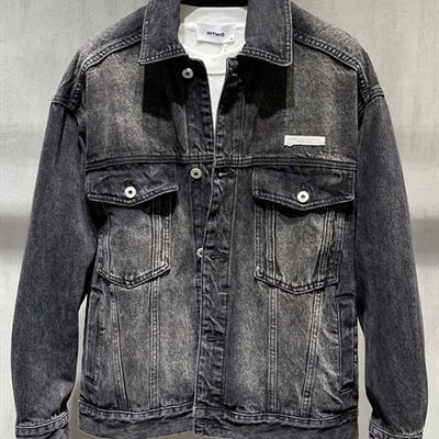 市场上装-夹克-休闲夹克