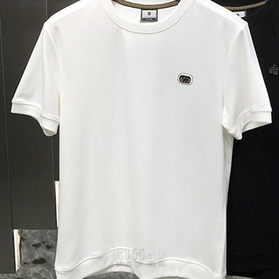 市场上装-T恤-欧货T恤