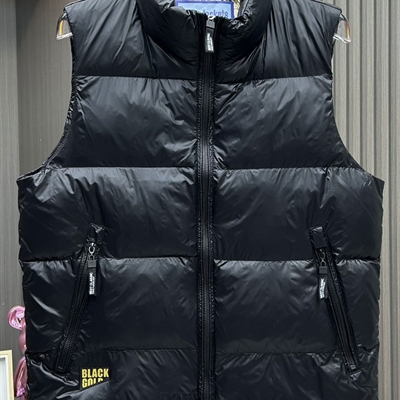 市场上装-马夹-休闲马夹