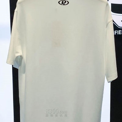 市场上装-T恤-欧货T恤