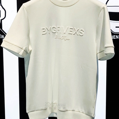 市场上装-T恤-欧货T恤