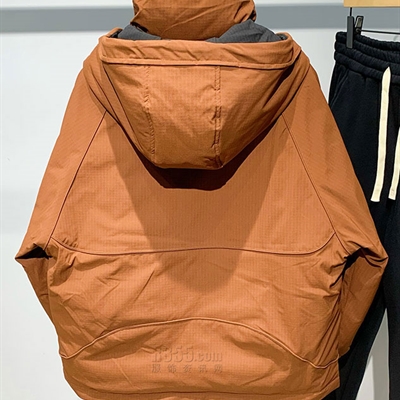 市场上装-棉衣/羽绒服-休闲棉服