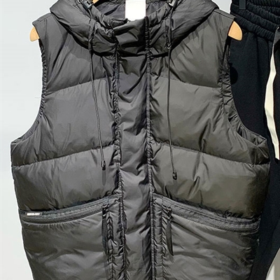 市场上装-马夹-休闲马夹