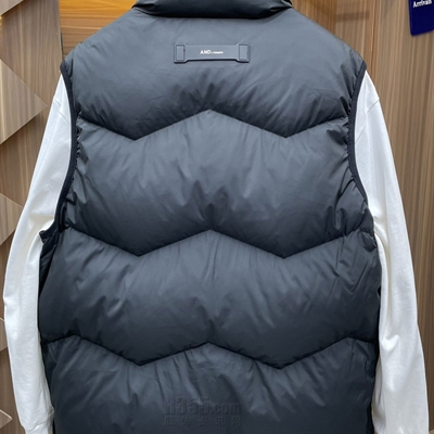 市场上装-马夹-休闲马夹