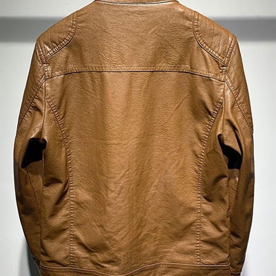 市场上装-皮衣-休闲皮衣