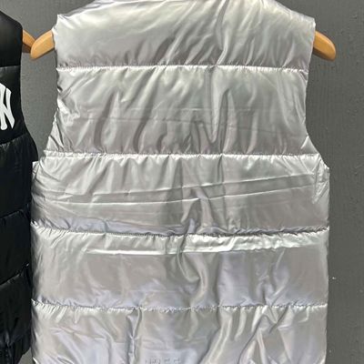 市场上装-马夹-休闲马夹