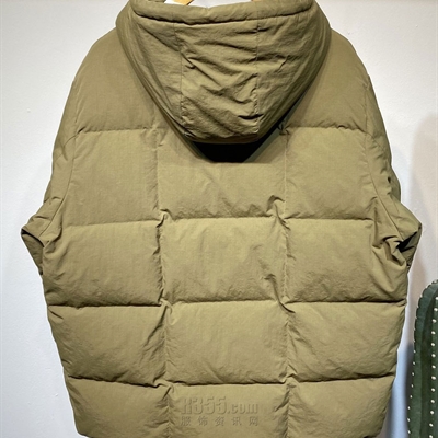 市场上装-棉衣/羽绒服-休闲棉服