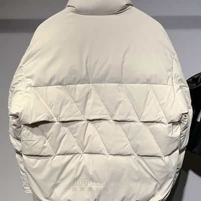 市场上装-棉衣/羽绒服-休闲棉服