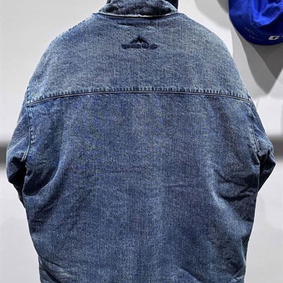 市场上装-夹克-休闲夹克