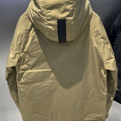 市场上装-棉衣/羽绒服-休闲棉服