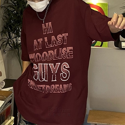 市场上装-T恤-电商T恤