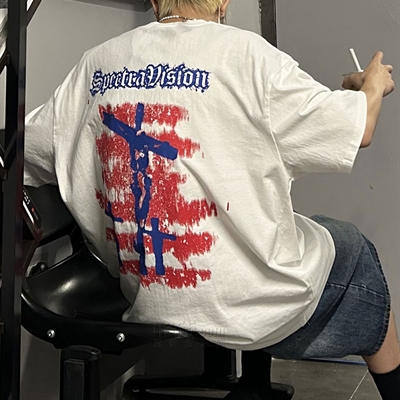 市场上装-T恤-电商T恤