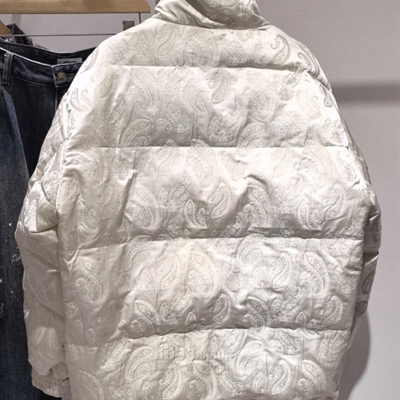 市场上装-棉衣/羽绒服-休闲棉服