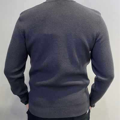 市场上装-毛衫-休闲毛衫