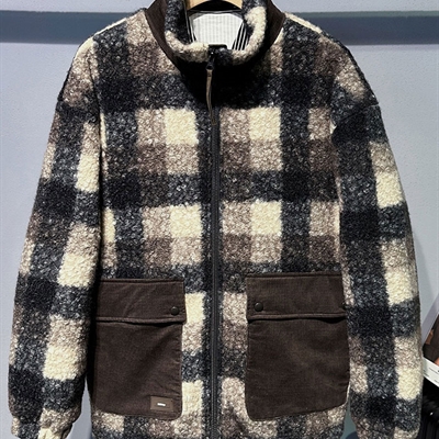 市场上装-夹克-休闲夹克