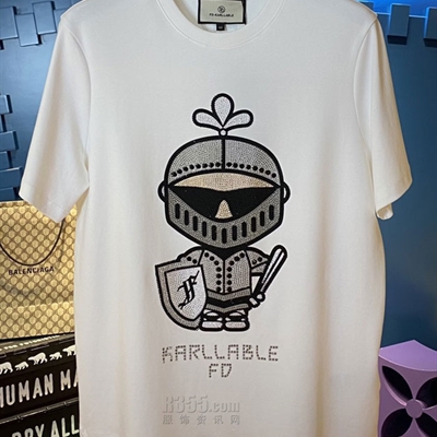 市场上装-T恤-欧货T恤