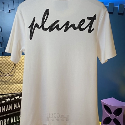 市场上装-T恤-欧货T恤