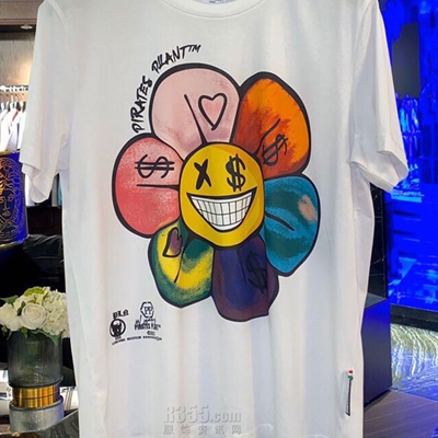 市场上装-T恤-欧货T恤