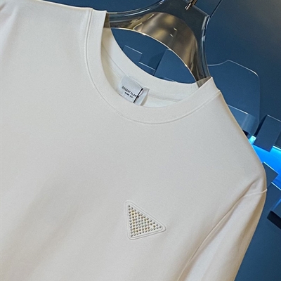 市场上装-T恤-欧货T恤