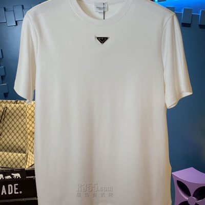 市场上装-T恤-欧货T恤