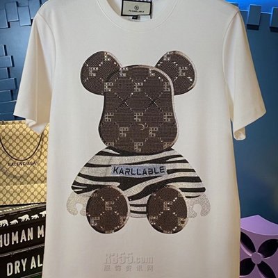 市场上装-T恤-欧货T恤