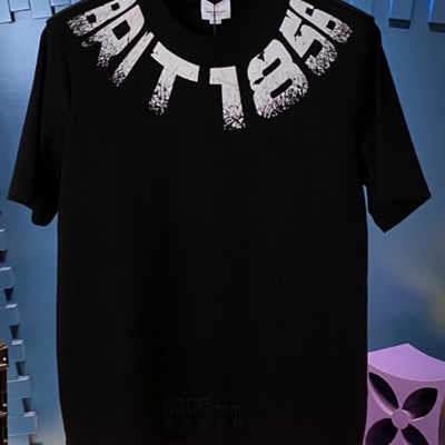 市场上装-T恤-欧货T恤