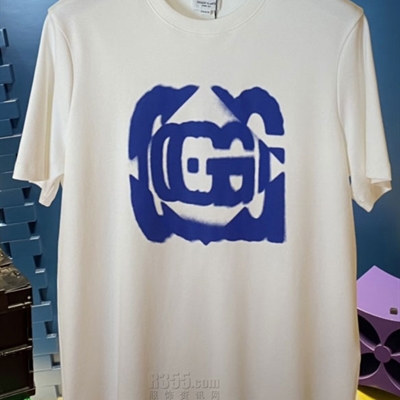 市场上装-T恤-欧货T恤