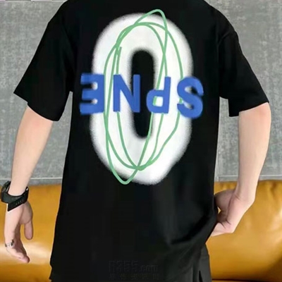 市场上装-T恤-电商T恤