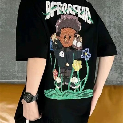 市场上装-T恤-电商T恤