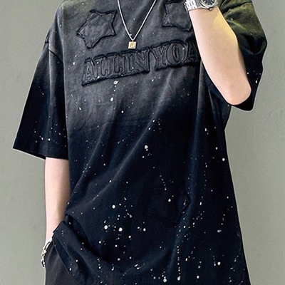 市场上装-T恤-电商T恤