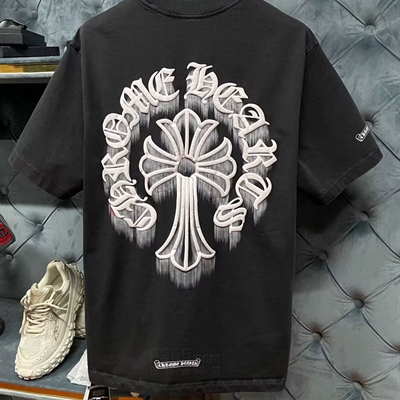 市场上装-T恤-欧货T恤