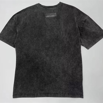 市场上装-T恤-欧货T恤