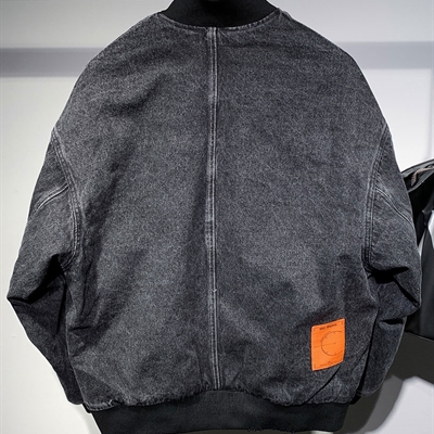 市场上装-夹克-休闲夹克