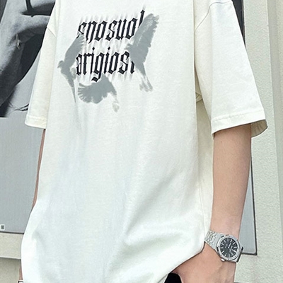 市场上装-T恤-电商T恤