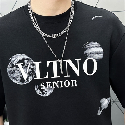 市场上装-T恤-欧货T恤