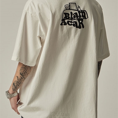 市场上装-T恤-电商T恤