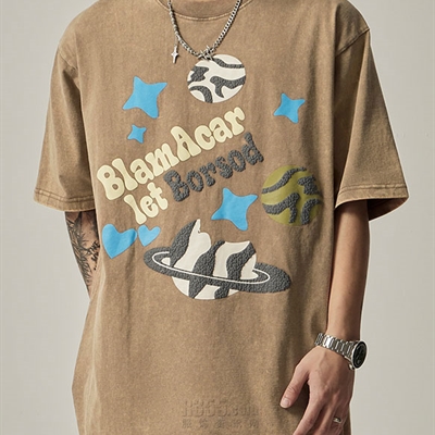 市场上装-T恤-电商T恤