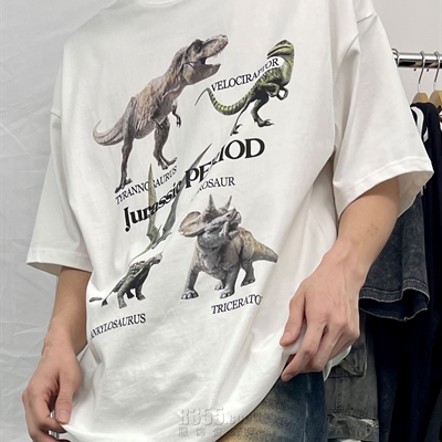 市场上装-T恤-电商T恤