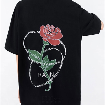 市场上装-T恤-电商T恤