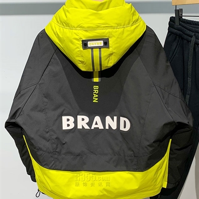 市场上装-棉衣/羽绒服-休闲棉服