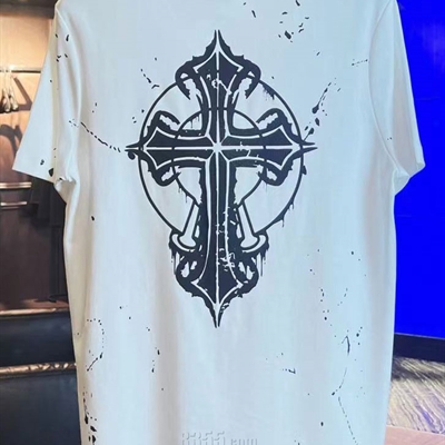 市场上装-T恤-欧货T恤