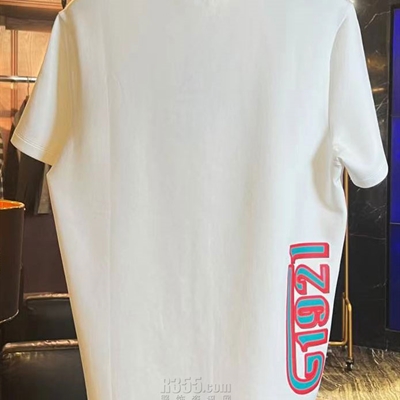 市场上装-T恤-欧货T恤