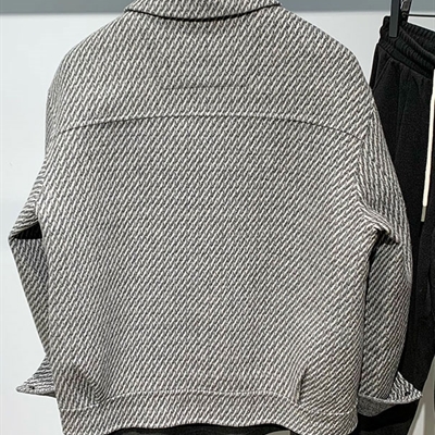 市场上装-夹克-休闲夹克