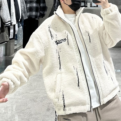 市场上装-夹克-休闲夹克